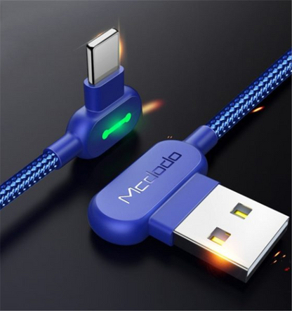 Cable USB-C con Luz LED — Carga Rápida y Conector en Ángulo